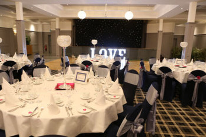 Ballroom/Hall 23 of 110