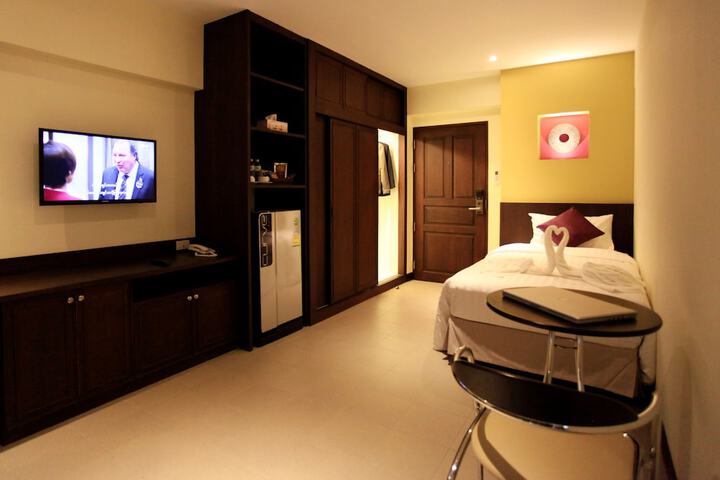 Room 10 of 72