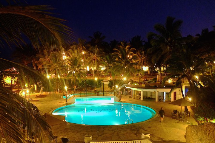 Pool Hotel