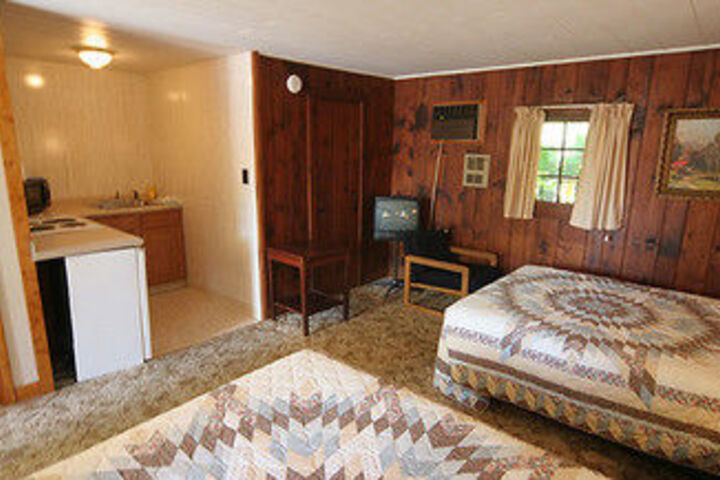 Room 7 of 14