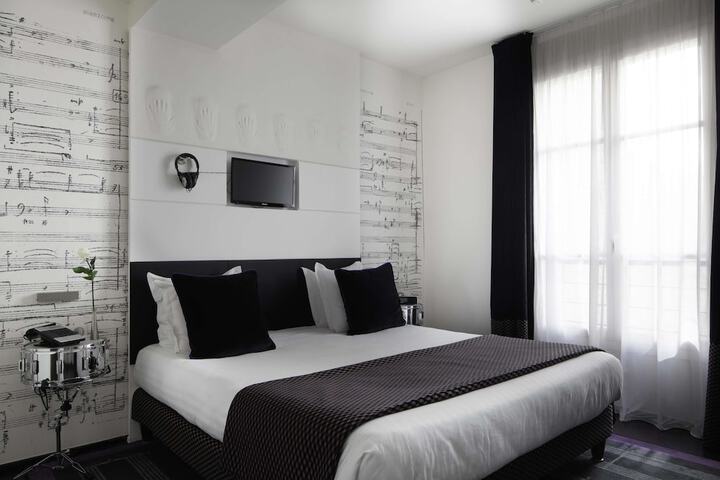 Room 30 of 71