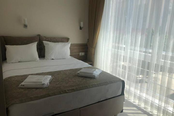 Room 15 of 44
