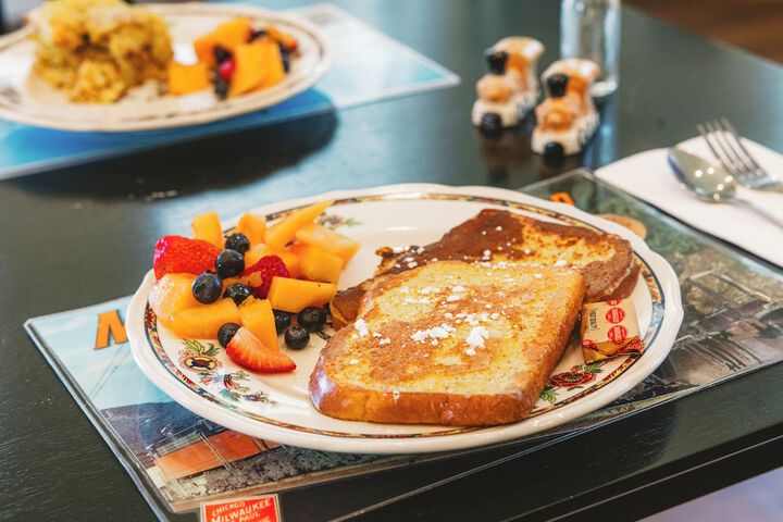 Breakfast/Coffee Service 28 of 56