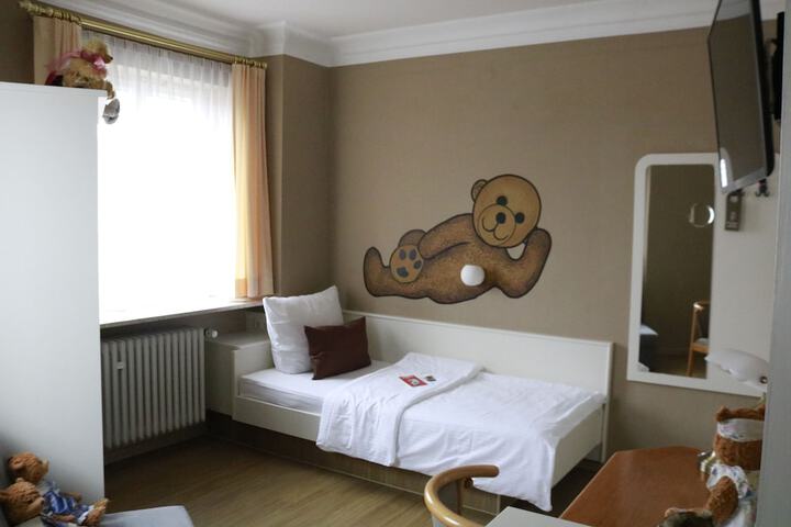 Room 26 of 92