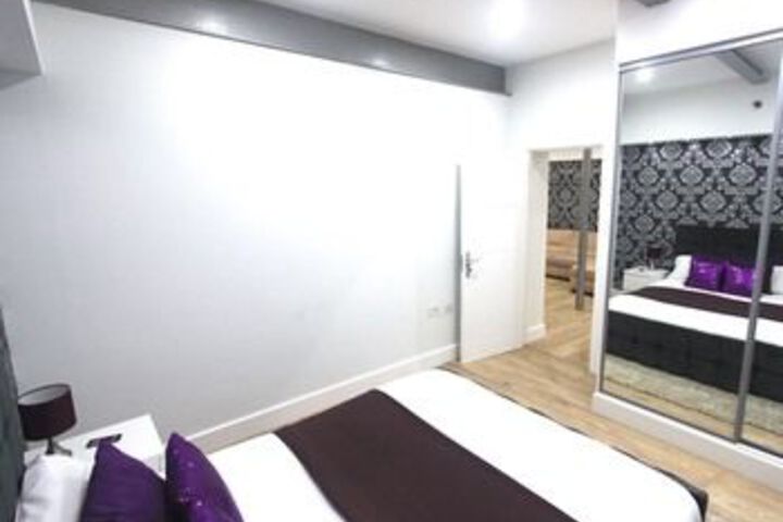 Room 7 of 23