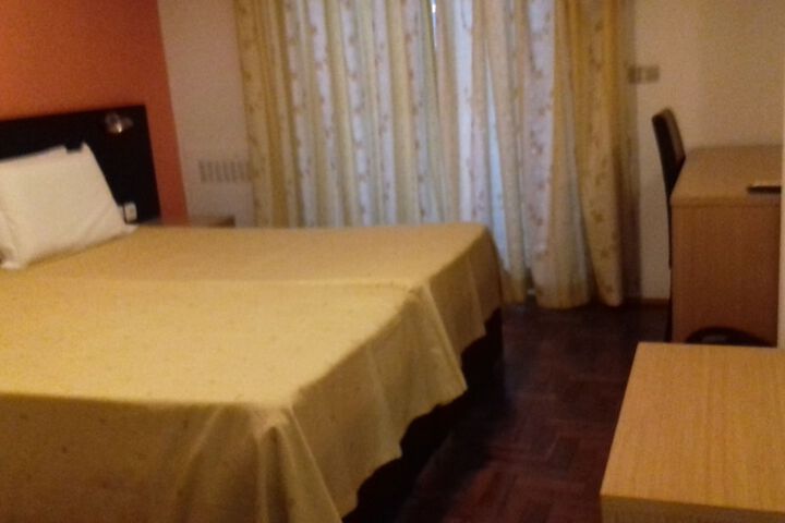 Room 3 of 44