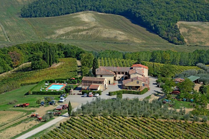 Agriturismo Torre Prima Holidays in San Gimignano