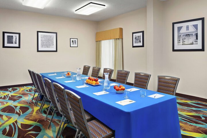 Meeting facility