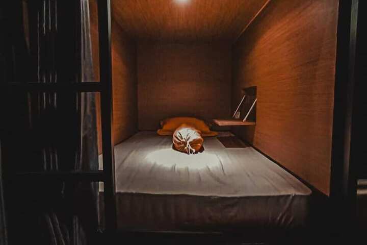 Room 7 of 17