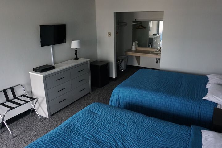 Room 5 of 26