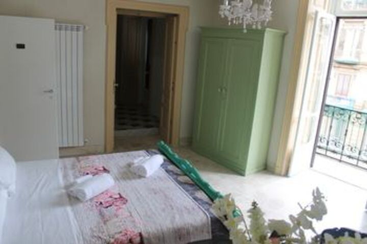 Room 20 of 31