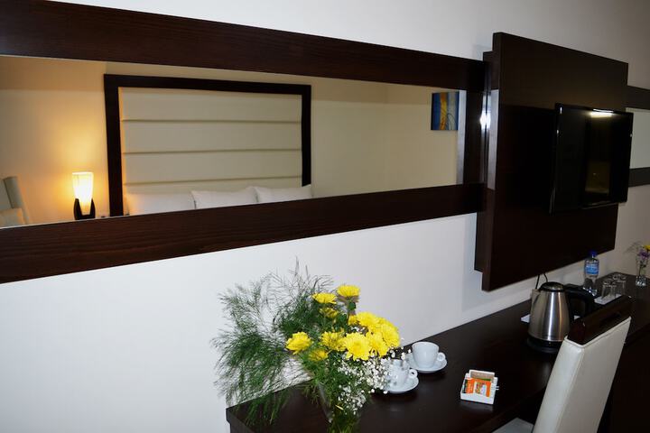 Room 51 of 107
