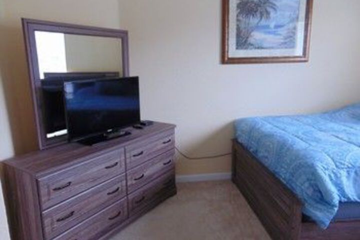 Room 12 of 29