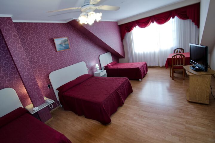 Room 16 of 51