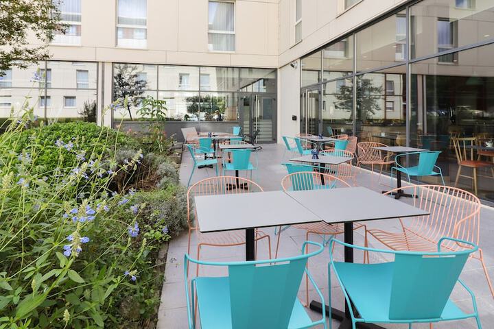 Terrace/Patio 35 of 36