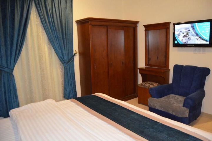 Room 21 of 25