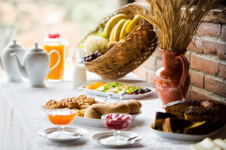 Breakfast meal