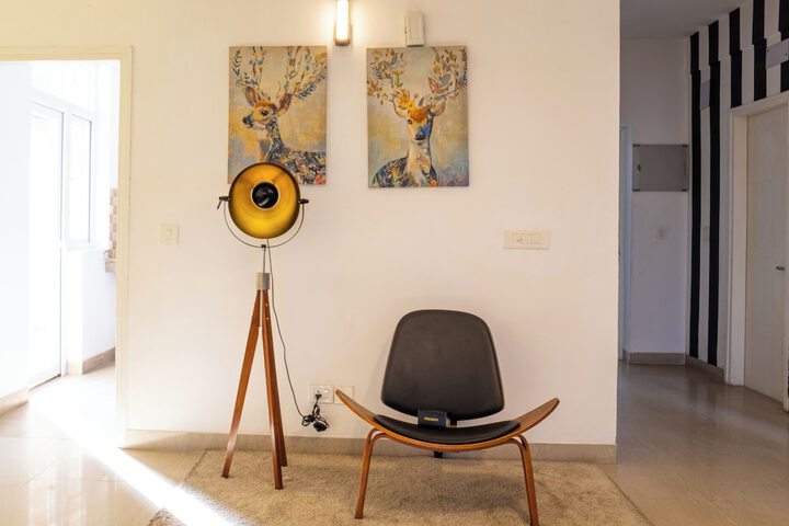 Room 10 of 36