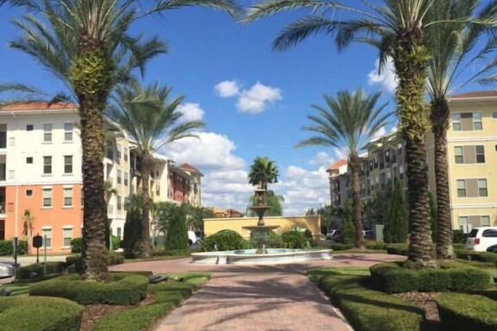 Hotel Exterior 126 of 131