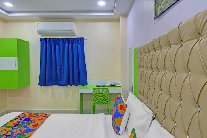 Room 11 of 31