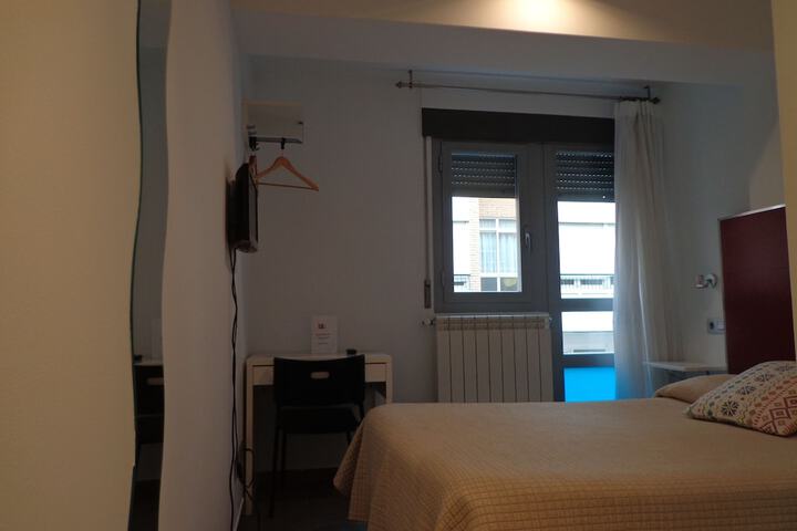 Room 8 of 41