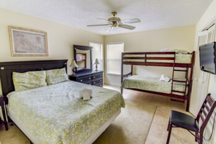 Room 43 of 43