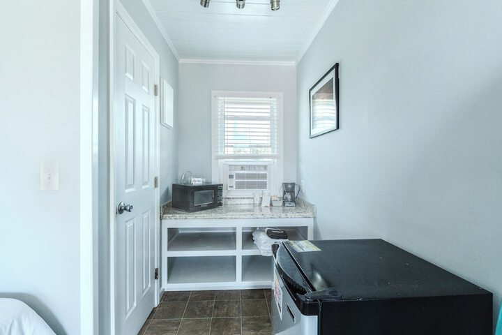 Room 33 of 56