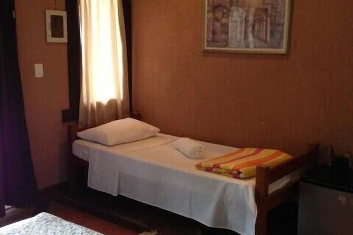 Room 3 of 22
