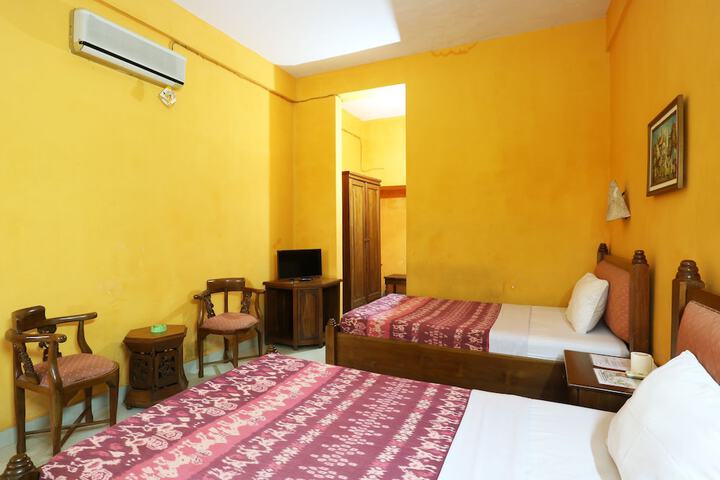 Room 17 of 32