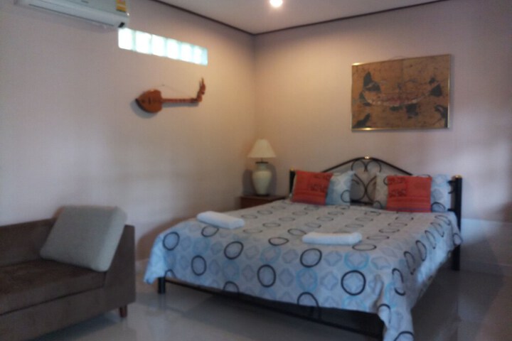 Room 15 of 61
