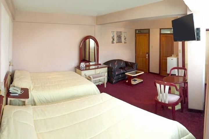 Room 7 of 36