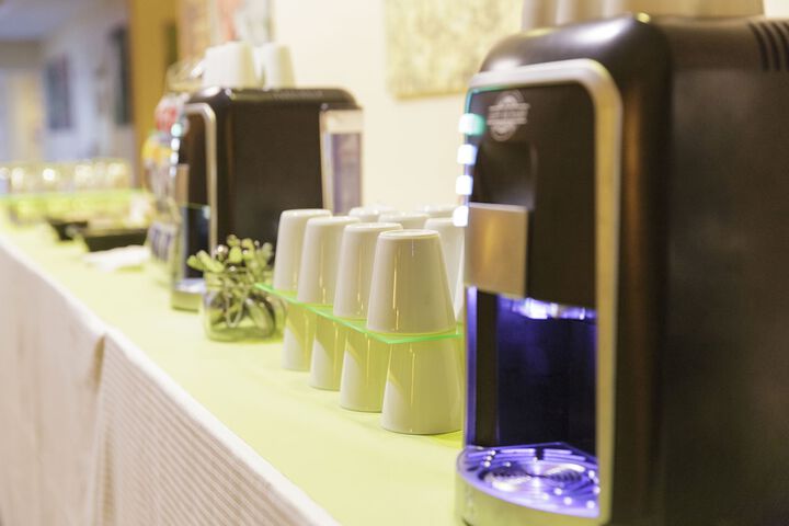 Breakfast/Coffee Service 110 of 137