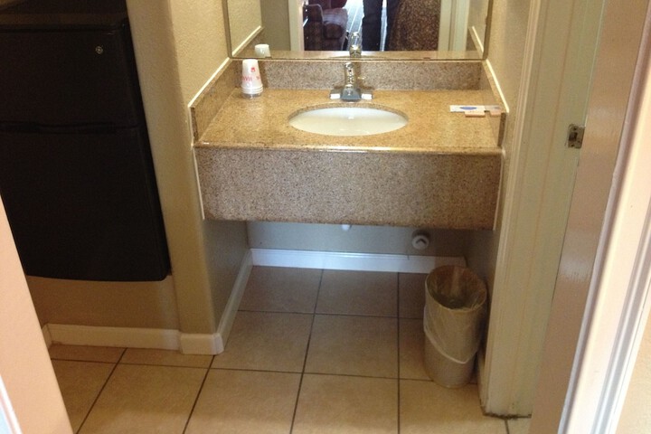 Room 12 of 15