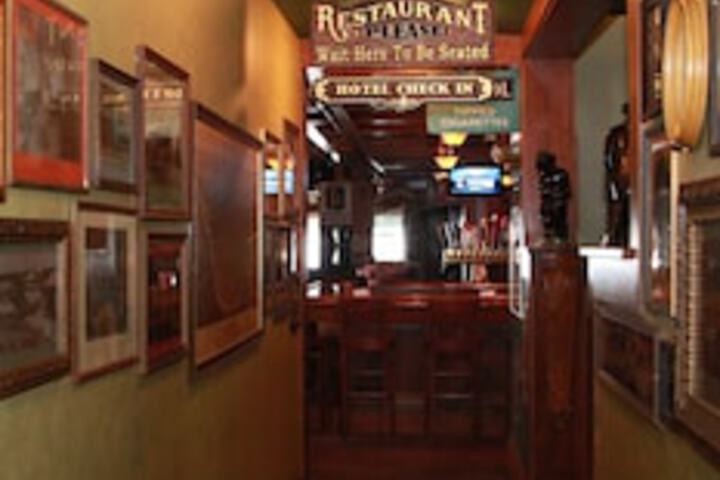 Check-in/check-out kiosk