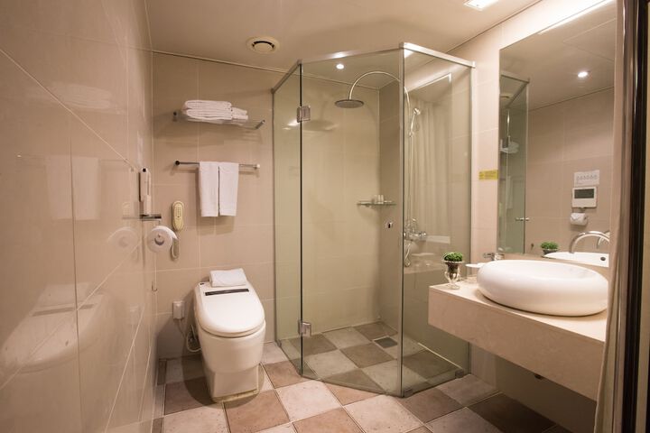 Bath Interior