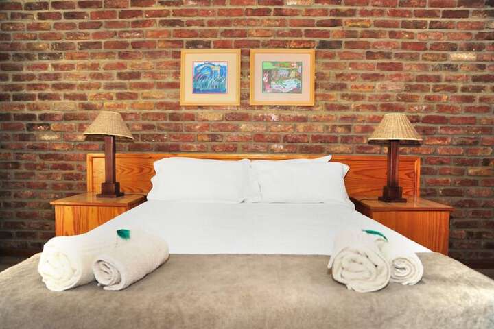 Room 4 of 24