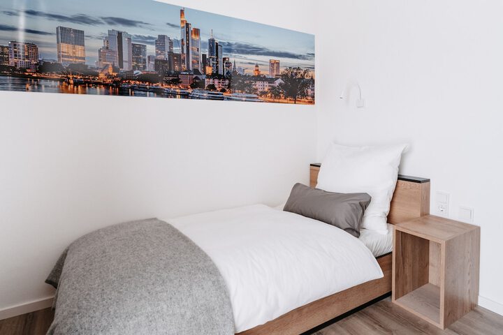 Room 46 of 86