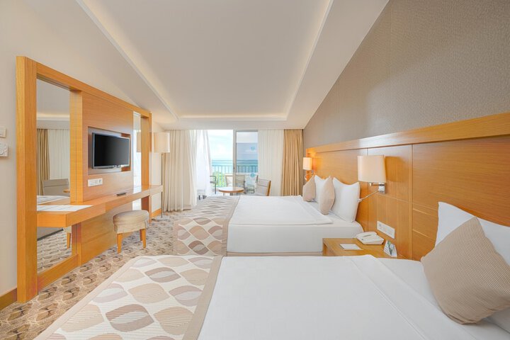 Room 50 of 321