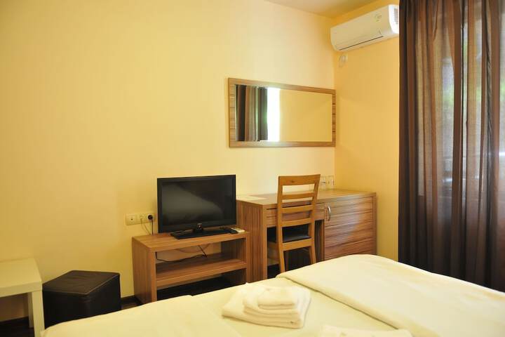 Room 5 of 57