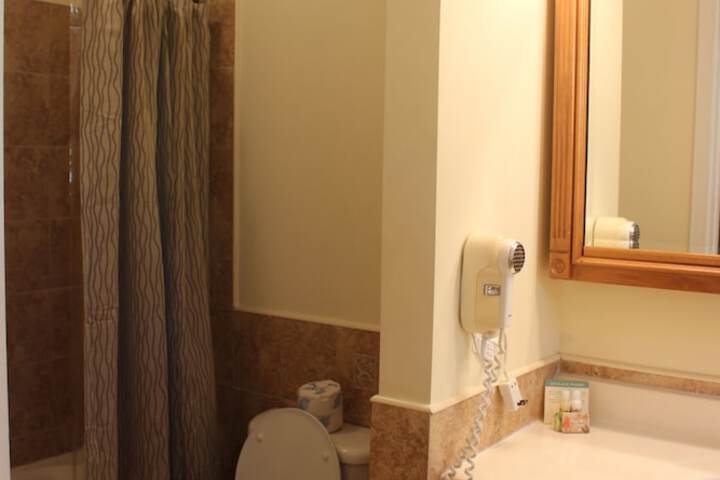 Room 136 of 232