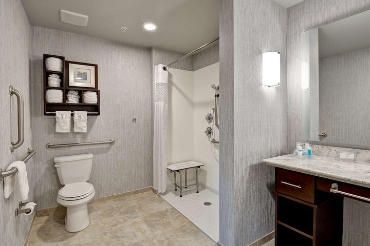 Bathroom shower