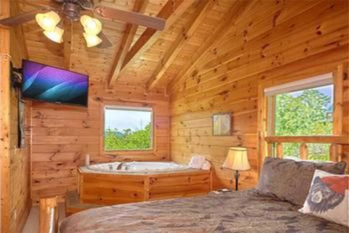 Room 8 of 27