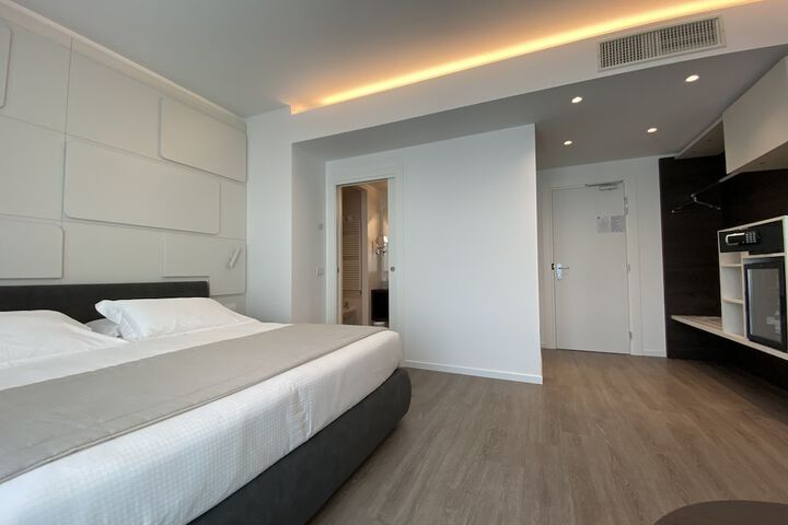 Room 19 of 89