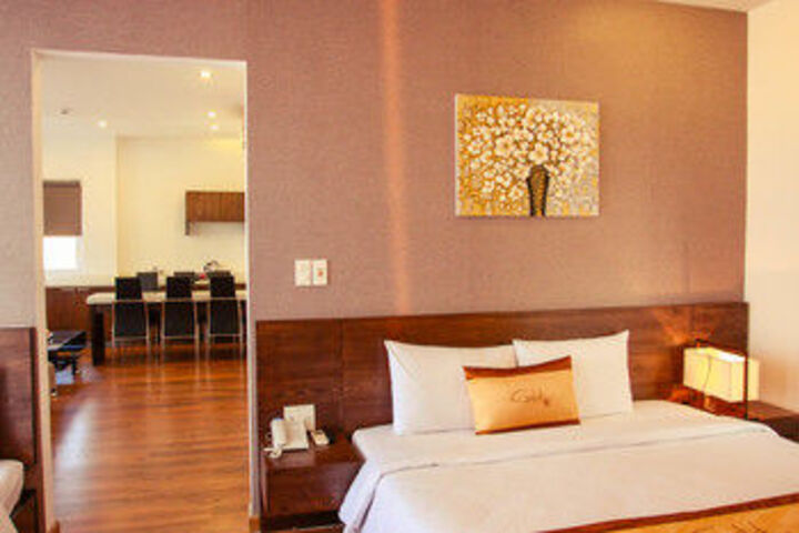 Room 41 of 64