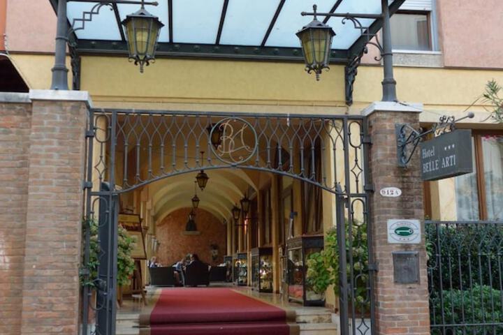 Hotel Exterior
