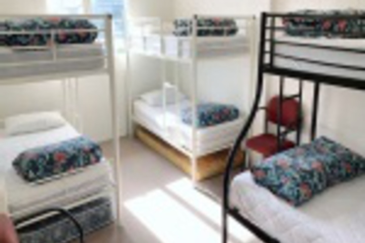 Room 85 of 216