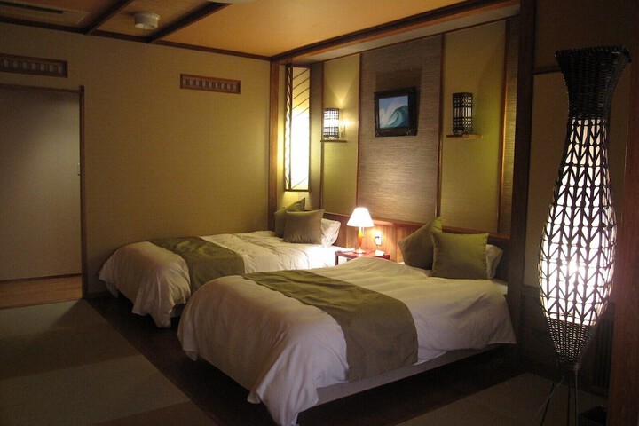 Room 26 of 124
