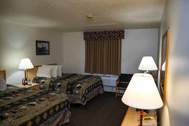 Room 4 of 22