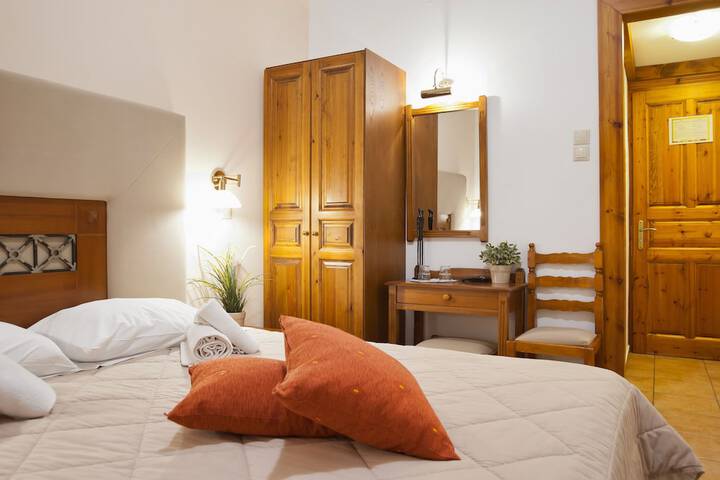 Room 34 of 50