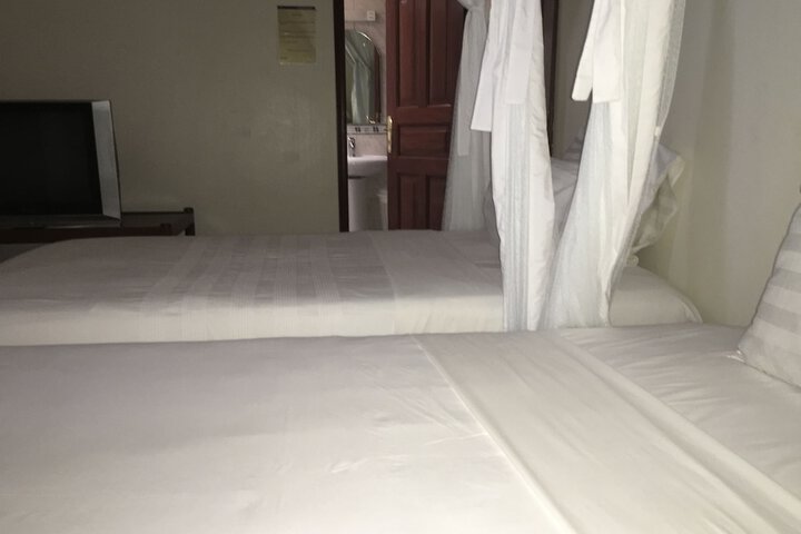 Room 31 of 130